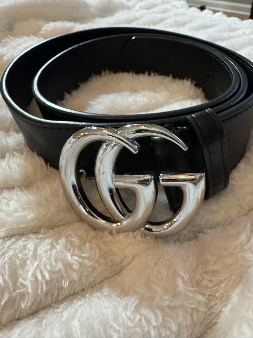 Women’s Black Leather Belt with Silver Buckle - Picture 6 of 9